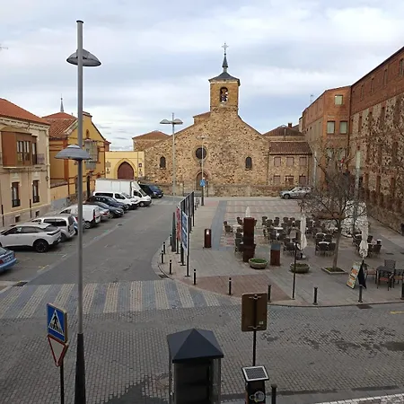 Colas Y Colasa Appartement Astorga